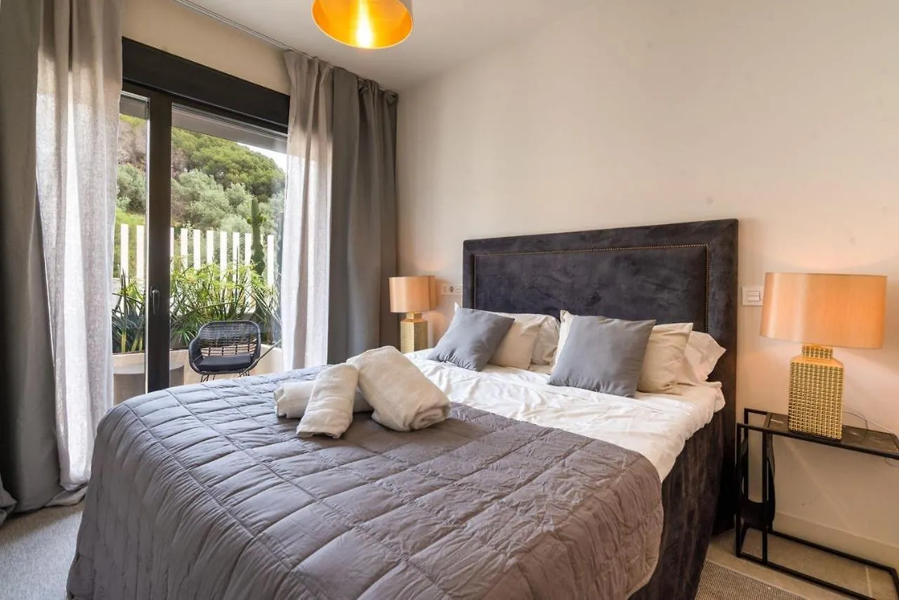 Fantastisk 4 Roms Med Egen Dipping Pool Apartment La Cala De Mijas 0*,  Spain